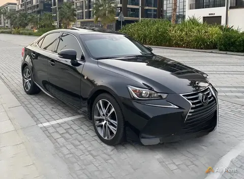 إيجار Lexus Is 300 2019 في دبي