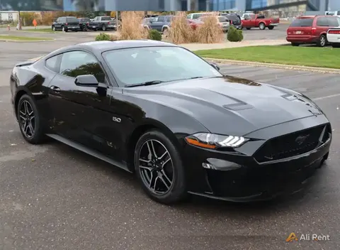 إيجار Ford Mustang V4 2022 في دبي