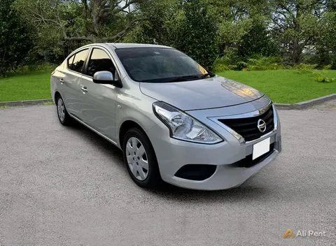 إيجار Nissan SUNNY 2024 في دبي
