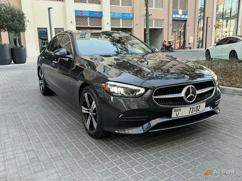 إيجار Mercedes-Benz c300 new 2023 في دبي