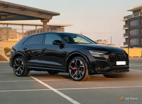 إيجار Audi RS Q8 2024 في دبي
