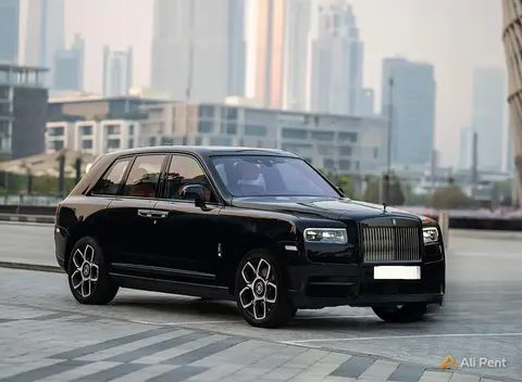 إيجار Rolls-Royce Cullinan 2023 في دبي