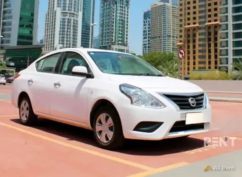 إيجار Nissan Sunny 2020 في دبي