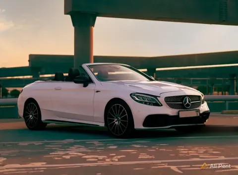 إيجار Mercedes-Benz C300 convertible 2020 في دبي