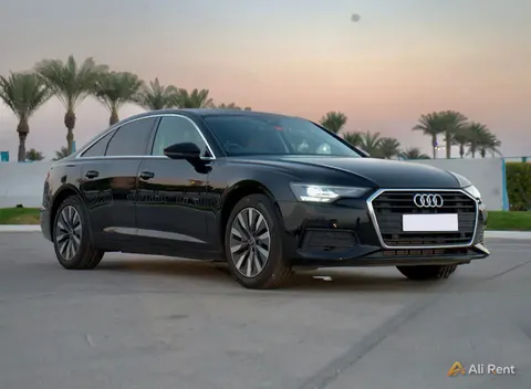 إيجار Audi 2022 2022 في دبي
