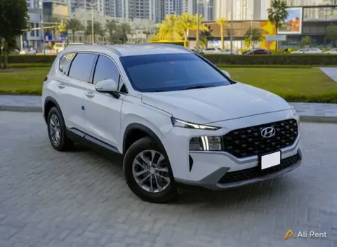 إيجار Hyundai SANTAFE 2023 في دبي