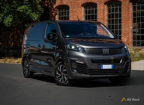 إيجار FIAT ULYSSE 2024 في إسطنبول