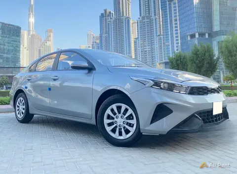 إيجار Kia Cerato 2024 في دبي