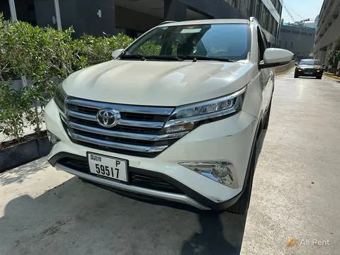 إيجار Toyota Rush 2024 في دبي