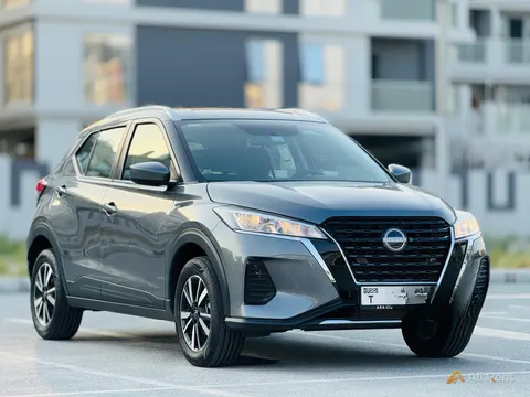 إيجار Nissan kicks 2024 في دبي