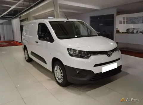 إيجار Toyota Proace 2024 في إسطنبول