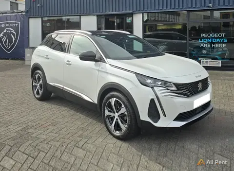 إيجار Peugeot 3008 2023 في إسطنبول