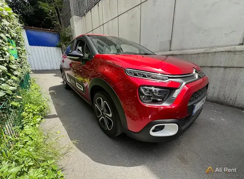 إيجار Citroen C3 Aircross 2023 في إسطنبول